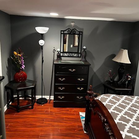 Quiet And Spacious Room1 Bolingbrook Exterior foto
